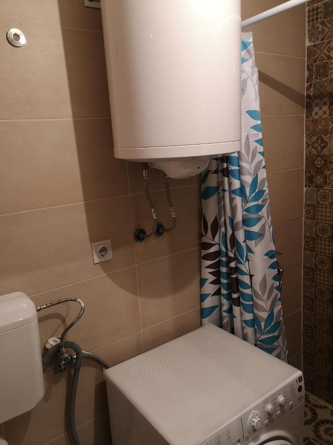 White Night Hotel Skopje Ngoại thất bức ảnh