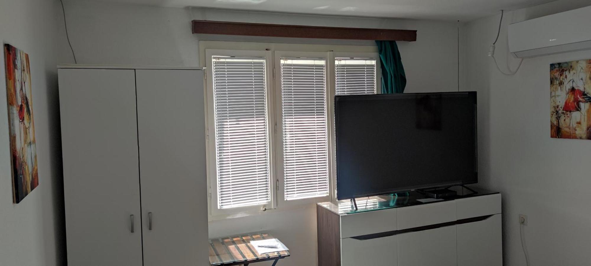 White Night Hotel Skopje Ngoại thất bức ảnh